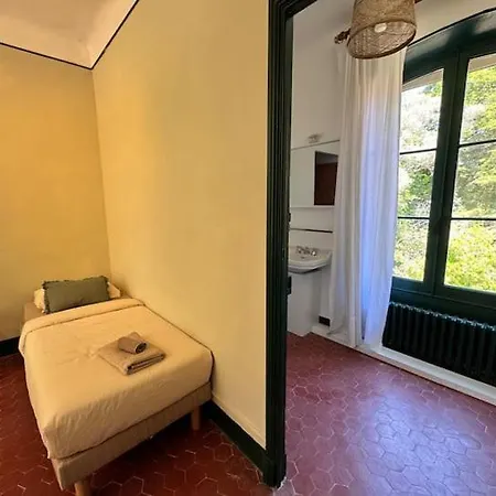 Villa Magdala-Chambre D'Hote-Suite Bed & Breakfast 3*